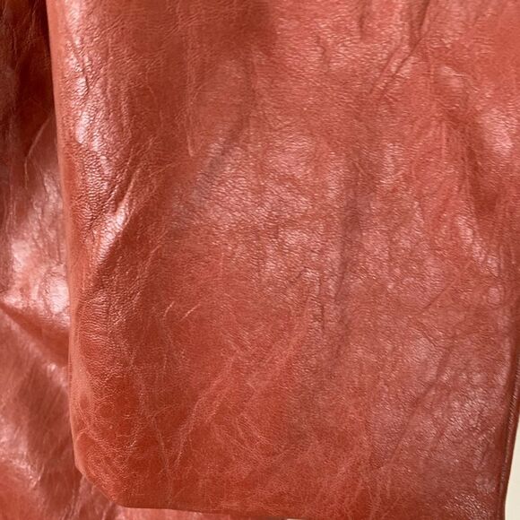 Revolve Majorelle terracotta brown faux leather pants,belt, pleated waist, XS - Picture 10 of 12